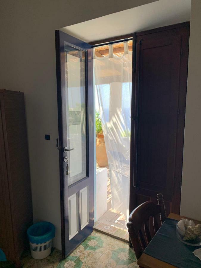 Casa Mare Blu Hotel Ginostra Exterior photo
